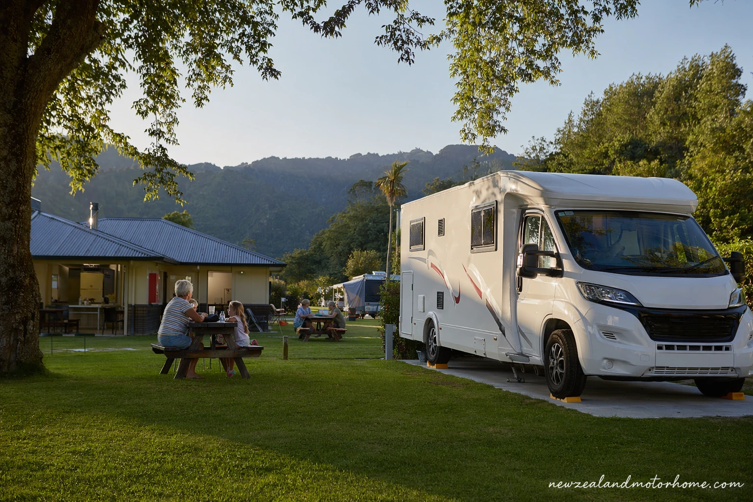 holiday parks southland — campervan scene