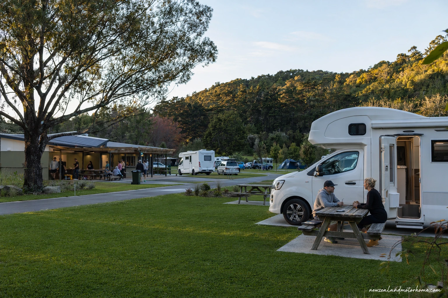 holiday parks wellington — campervan scene